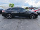 Used 2018 Toyota Camry SE image 4