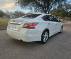 Used 2015 Nissan Altima 2.5 SL w/ Moonroof Package image 4