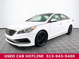 Used 2016 Hyundai Sonata Limited w/ Option Group 05 image 2