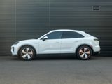 Certified 2025 Porsche Macan Electric image 2
