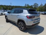 Used 2023 Jeep Compass Limited image 6