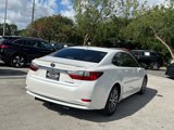 Used 2016 Lexus ES 300h image 3