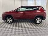 Used 2022 Jeep Compass Sport image 2