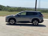 Used 2023 Nissan Rogue SV image 4