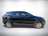 Used 2021 Nissan Rogue Sport S image 2