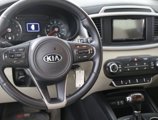 Used 2016 Kia Sorento LX w/ LX Convenience Package image 3