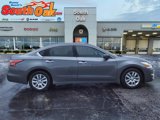 Used 2015 Nissan Altima 2.5 S w/ Power Driver Seat Package image 2