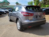 Used 2021 Nissan Rogue Sport SV image 3