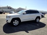 Used 2011 Jeep Grand Cherokee Laredo image 2
