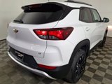 Used 2022 Chevrolet TrailBlazer LT w/ Driver Confidence Package image 5
