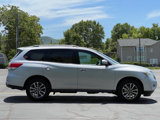 Used 2013 Nissan Pathfinder SV image 4
