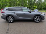 Certified 2020 Toyota Highlander XLE image 6