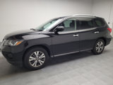 Used 2018 Nissan Pathfinder SL image 2