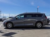 Used 2023 Chrysler Pacifica Limited image 5