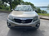 Used 2013 Kia Sorento LX w/ Convenience Pkg image 2