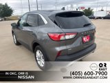Used 2022 Ford Escape SE w/ Cold Weather Package image 3