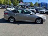 Used 2016 Kia Optima LX image 4