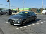 Used 2020 Nissan Altima 2.5 SR w/ Premium Package image 5