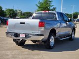 Used 2010 Toyota Tundra 4x4 Double Cab image 3