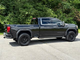Used 2023 GMC Sierra 2500 Denali w/ Denali Black Diamond Edition image 3