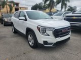 Used 2022 GMC Terrain SLE image 3
