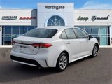 Used 2022 Toyota Corolla LE image 4