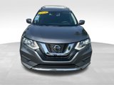 Used 2020 Nissan Rogue SV image 2