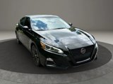 Used 2021 Nissan Altima 2.5 SV image 2