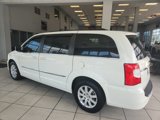 Used 2011 Chrysler Town & Country Touring-L image 6