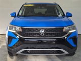 Used 2023 Volkswagen Taos SE image 3