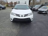Used 2015 Toyota RAV4 LE w/ Four Season Floor Mat Package image 6
