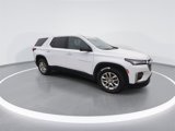 Used 2023 Chevrolet Traverse LS image 2