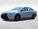 Used 2016 Toyota Camry SE image 4