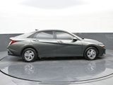 Certified 2024 Hyundai Elantra SE image 2