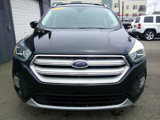 Used 2017 Ford Escape Titanium image 3