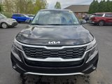 Certified 2023 Kia Seltos LX image 2