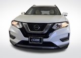 Used 2020 Nissan Rogue SV w/ Premium Package image 2