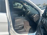 Used 2017 Jeep Grand Cherokee Laredo image 3
