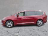Used 2019 Chrysler Pacifica Touring-L image 6