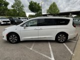 Used 2017 Chrysler Pacifica Platinum image 5