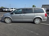 Used 2014 Dodge Grand Caravan SE w/ Quick Order Package 29E SE image 3