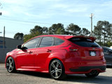Used 2017 Ford Focus ST image 4