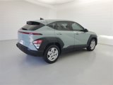 Used 2024 Hyundai Kona SE image 5