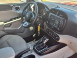 Used 2020 Kia Soul LX image 3