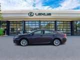Used 2015 Lexus ES 300h image 2