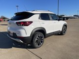New 2025 Chevrolet TrailBlazer LT w/ LT Cold Weather Package image 4