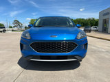 Used 2020 Ford Escape SE image 2