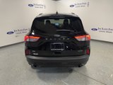Used 2022 Ford Escape SE w/ SE Sport Appearance Package image 5