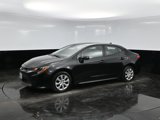 Used 2021 Toyota Corolla LE image 4