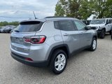 Used 2022 Jeep Compass Latitude image 3